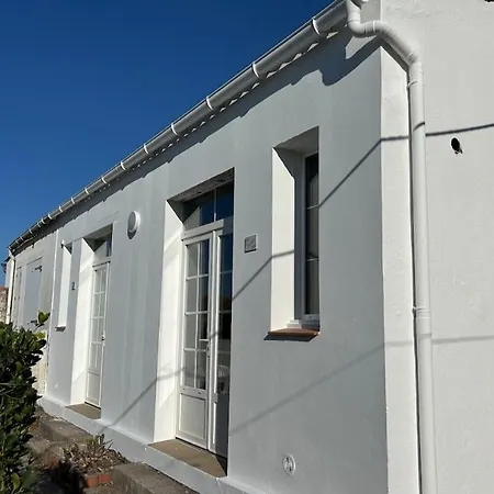 Дом отдыха Les Mouettes 1, Agreable 5 Personnes, 2 Chambres, A 5 Minutes De La Grande *